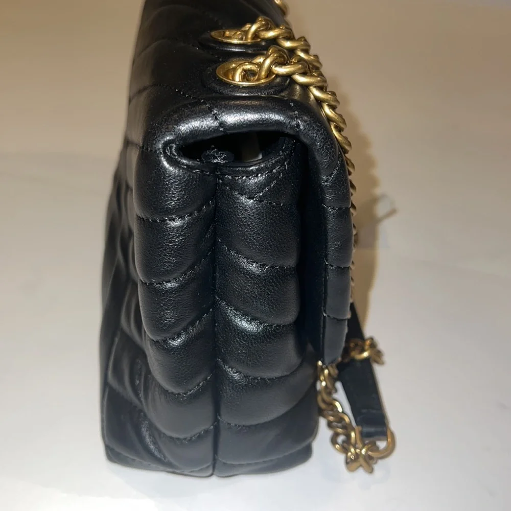 Tory Burch KIRA CHEVRON CONVERTIBLE SHOULDER BAG - Picture 14 of 17